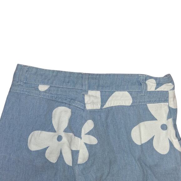 Groovy Floral Size S Light Wash Jeans - Picture 5 of 6